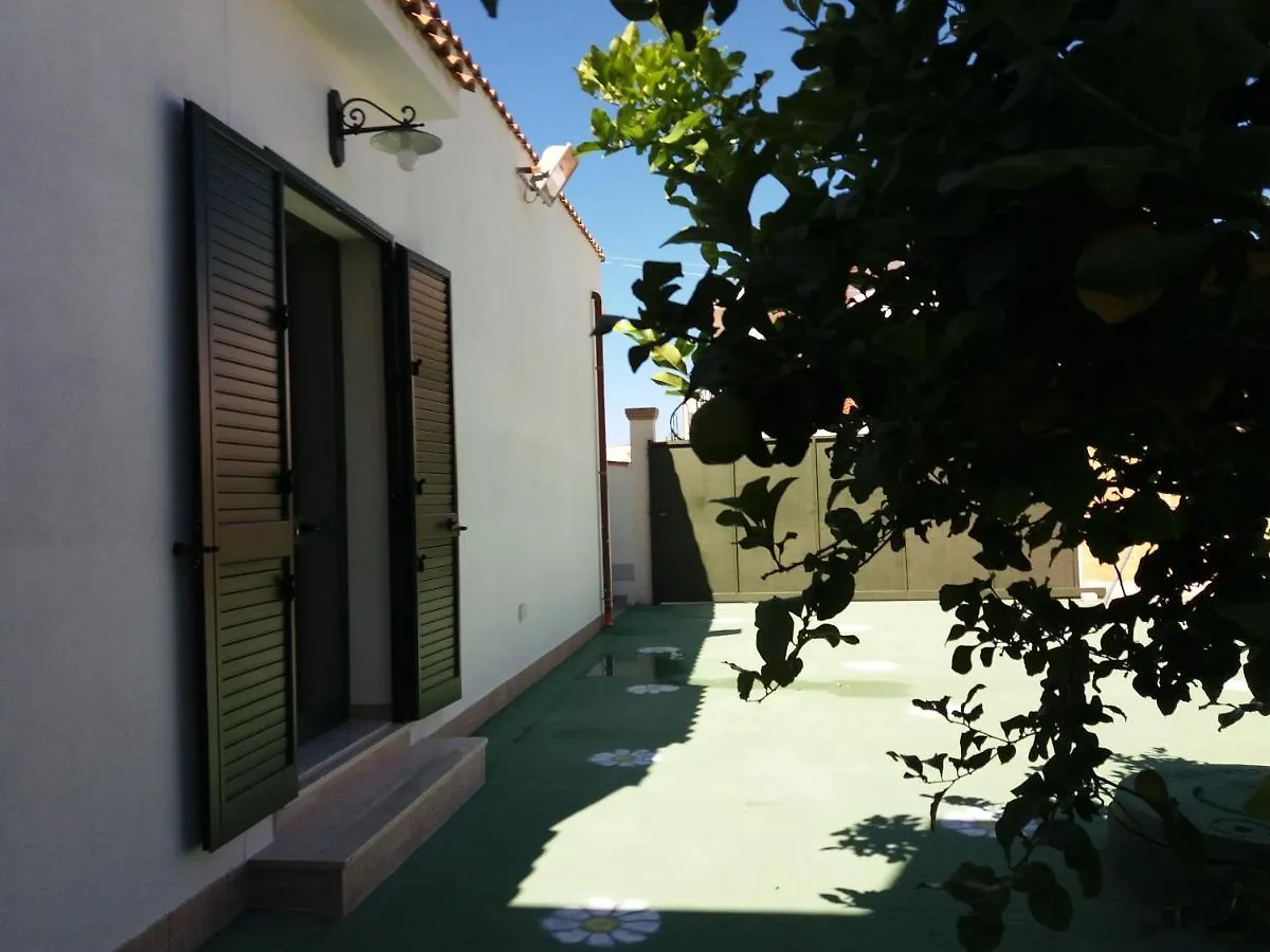 Villa Angela Marinella di Selinunte 0*,  Italie